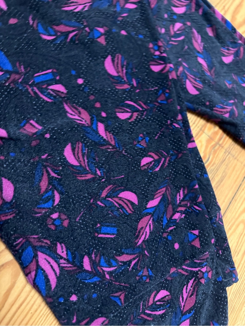 LuLaRoe Leggings Black Knit with Pink & Blue Abstract Print